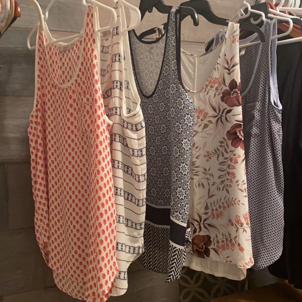 5 Loft Medium Tank Tops